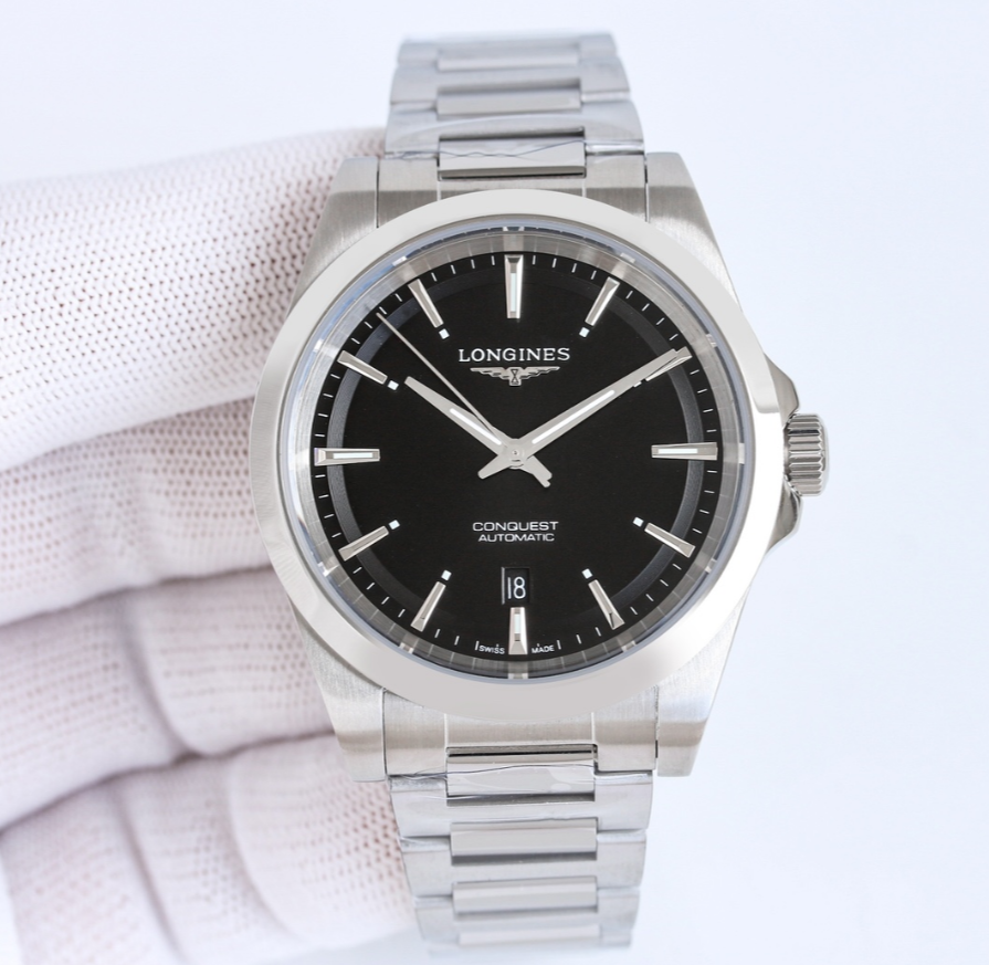 Longines Conquest 41mm – black front