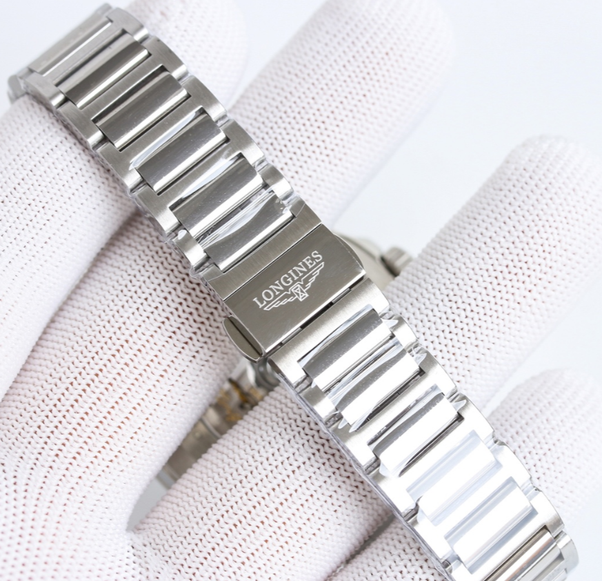 Longines Conquest blue dial 41mm L3.830.4.92.6 – bracelet