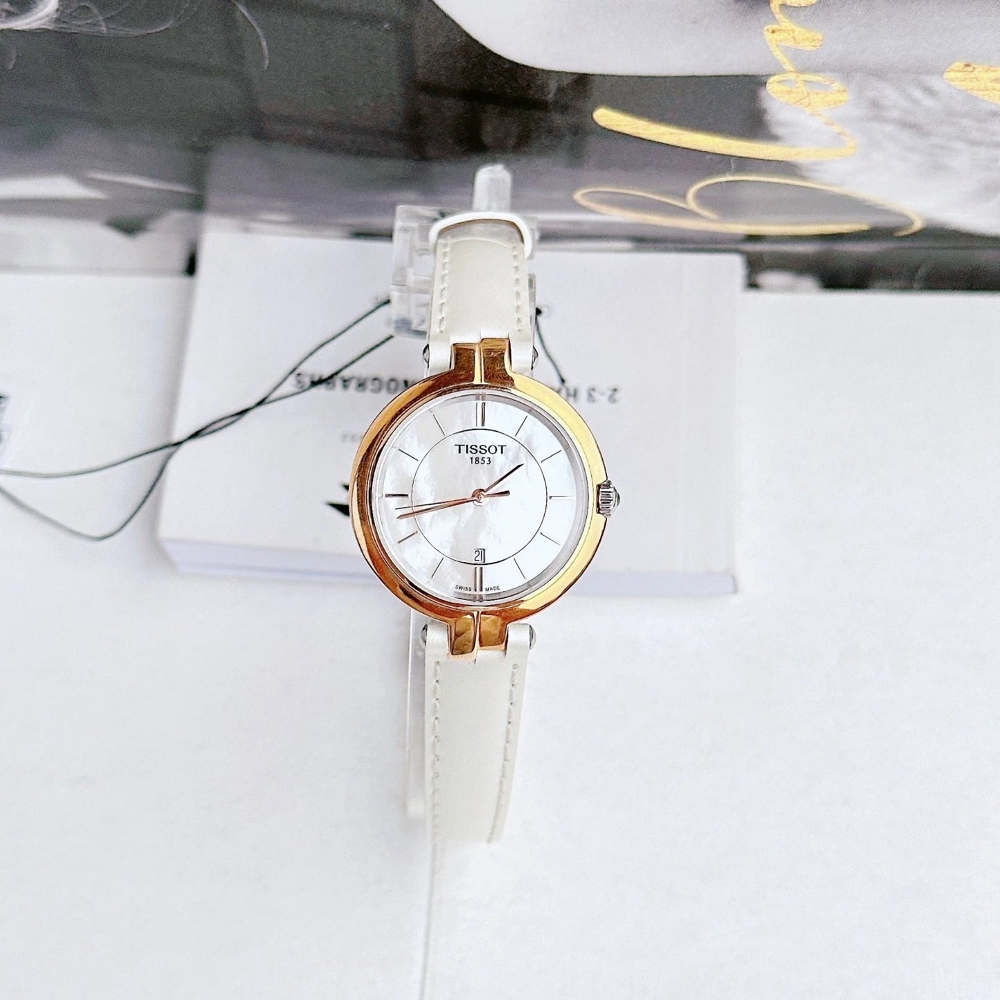 TISSOT FLAMINGO T094.210.26.111.01 Women's watch with date